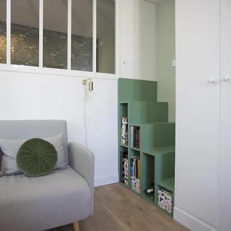 Charming Bright Studio Near The Batignolles Apartament