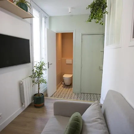 Charming Bright Studio Near The Batignolles Apartament Paryż
